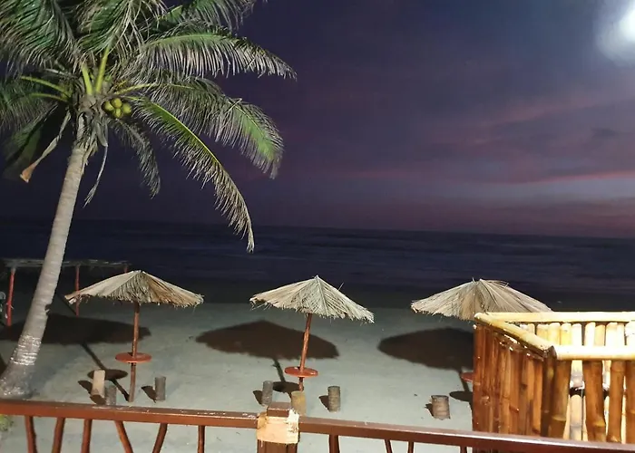 Bungalows La Perla Playa Azul