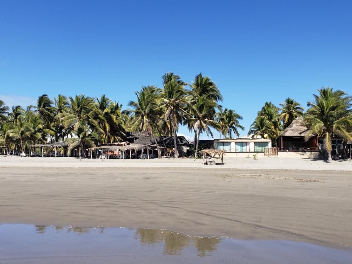 La Perla Lodge *